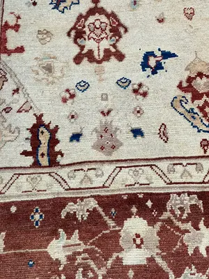 New Ivory Persian Oushak 8' X 10'