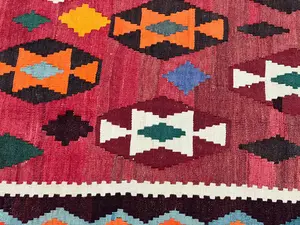 Vintage Rust Persian Qashqai Kelim 5'-6"x8'