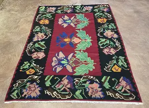 Vintage Red Romania Besarabian Kelim 5' X 7'