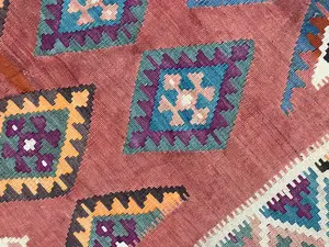 Vintage Rust Persian Kelim Qashqai 6' X 9'