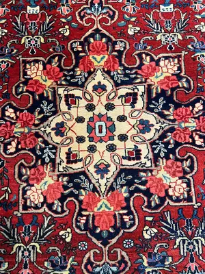 Antique Red Persian Bijar 5'-6"x8'