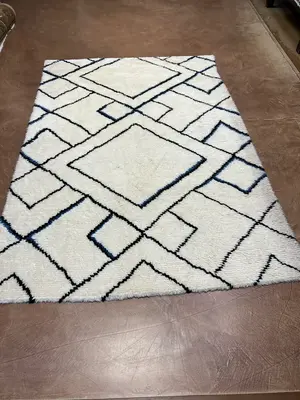 New Ivory India Kumo 6' X 9'