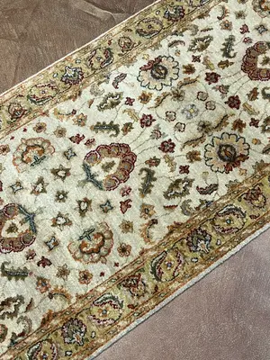New Ivory India Indo Persian Runner
