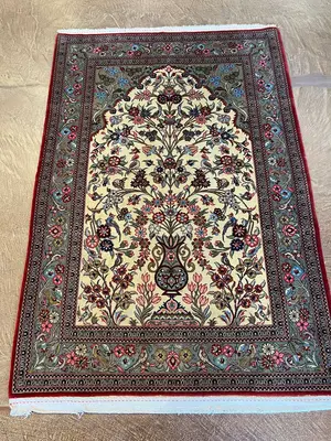 New Ivory Persian Ghom 3' X 5'