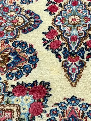 Vintage Ivory Persian Kermon 2' X 3'