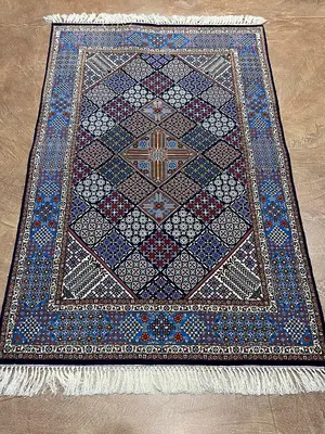 Vintage Navy Persian Isfahan 3' X 5'