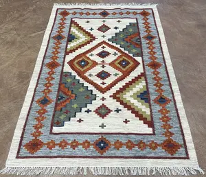 New Ivory India Dhurrie 4' X 6'