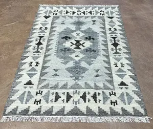 New Grey India Dhurrie 4' X 6'
