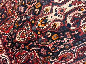 Vintage Black Persian Bakhtiari 6' X 9'