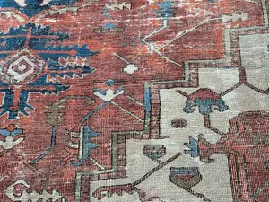 Antique Rust Persian Serapi 10' X 14'