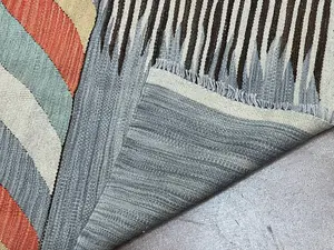 New Ivory Pakistan Navajo Kelim 4' X 6'