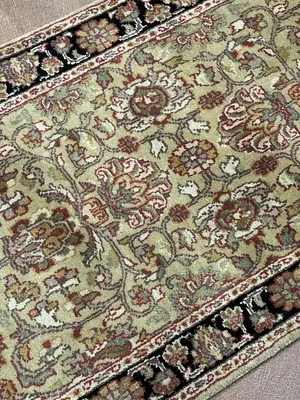 New Green India Indo Kashan Runner
