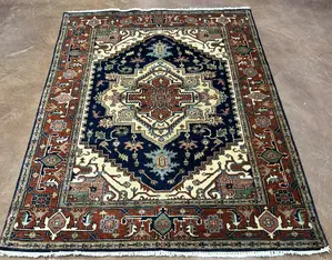 New Ivory India Indo Heriz 5' X 7'