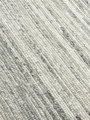 New Ivory India Modern Berber 2' X 3'