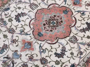 Vintage Ivory Persian Tabriz 3' X 5'