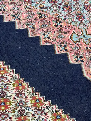 Vintage Navy Persian Senneh Kelim 8' X 10'