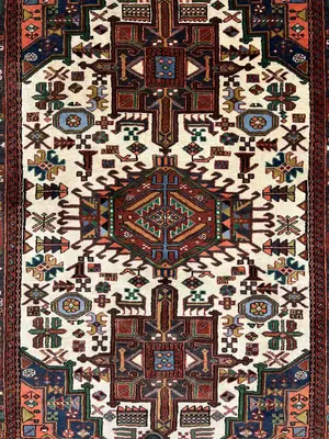 Vintage Ivory Persian Karajeh 5' X 7'