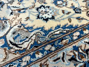 Vintage Ivory Persian Nain 4' X 6'