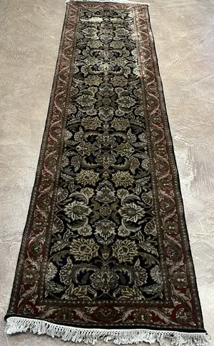 New Black India Indian Runner