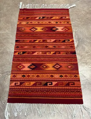 Vintage Red Mexico Zapotec 2'-6"x4'
