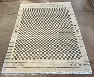 New Ivory Persian Gabbeh 5' X 7'