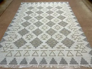 New Ivory India Modern Dhurrie Pyra 8' X 10'