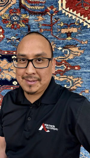Devin Sam, Showroom Manager