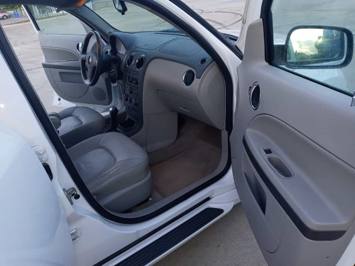 2011 Chevrolet HHR, Mileage 123k - 3