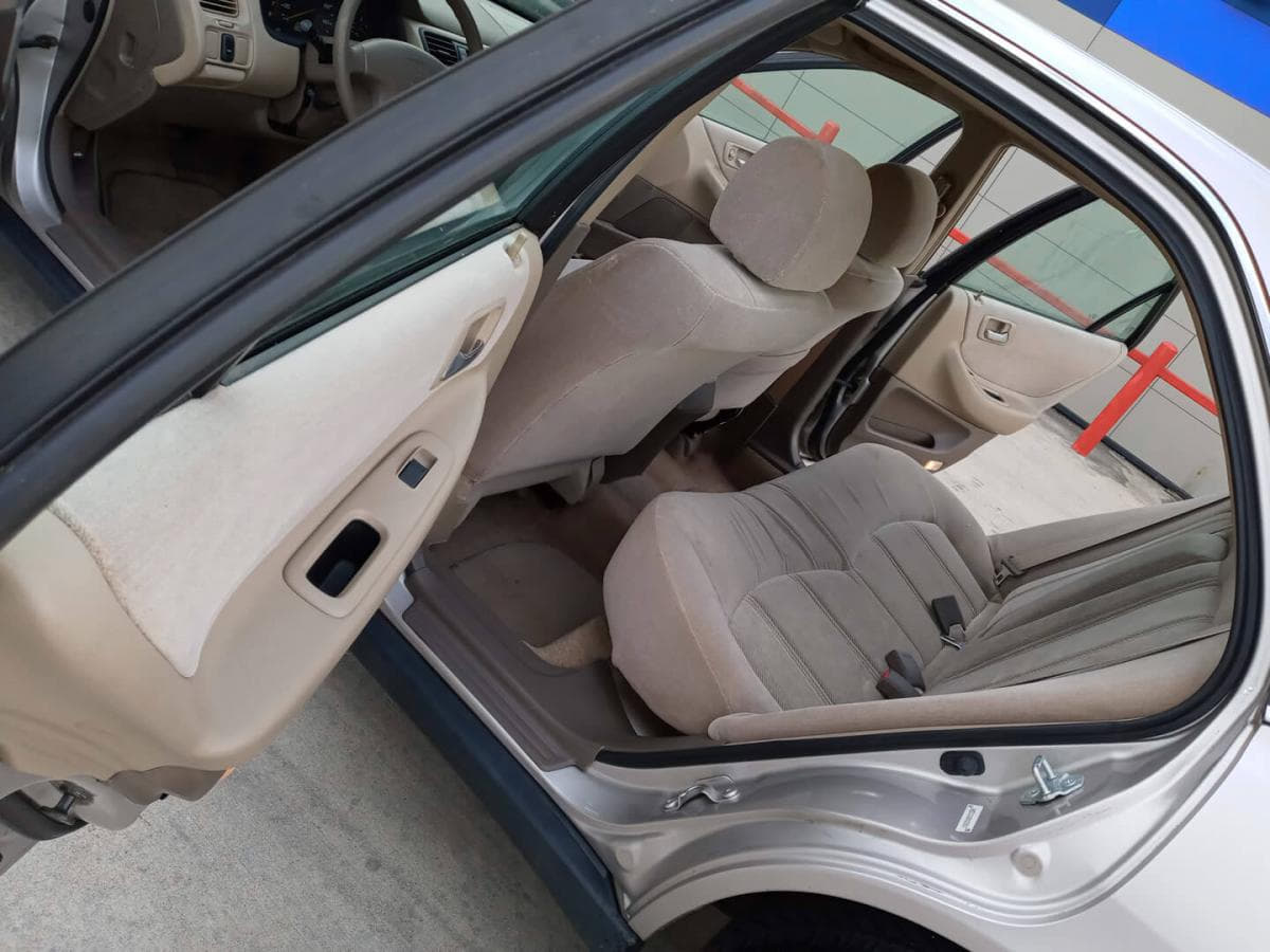 1999 Honda Accord Mileage 100k - 9
