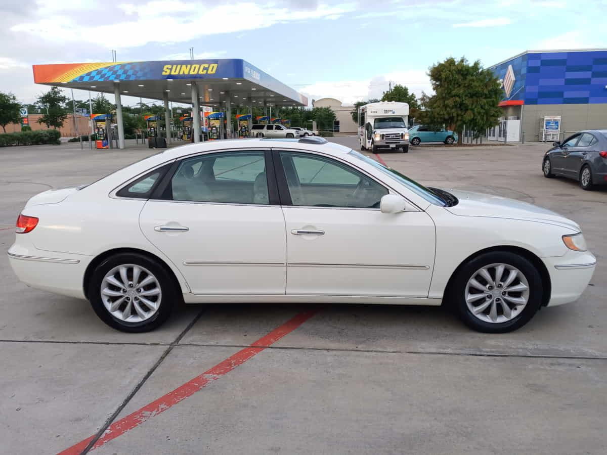 2006 Hyundai Azera, Mileage 107k - 4