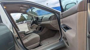 2006 Toyota Camry, Mileage 150k - 11