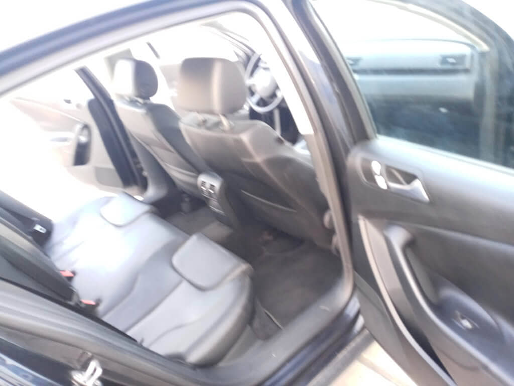 2006 Volkswagen Passat, Mileage 100k - 11