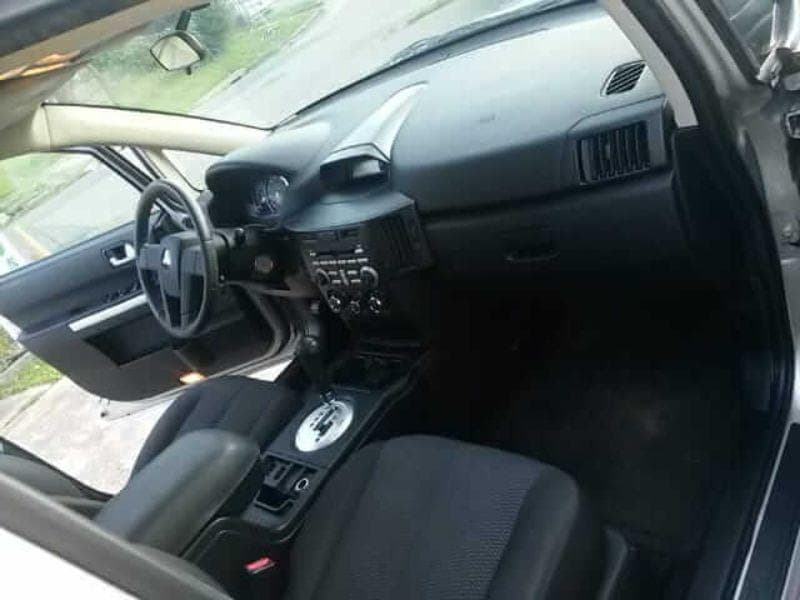 2007 Mitsubishi Endeavor 110k - 7