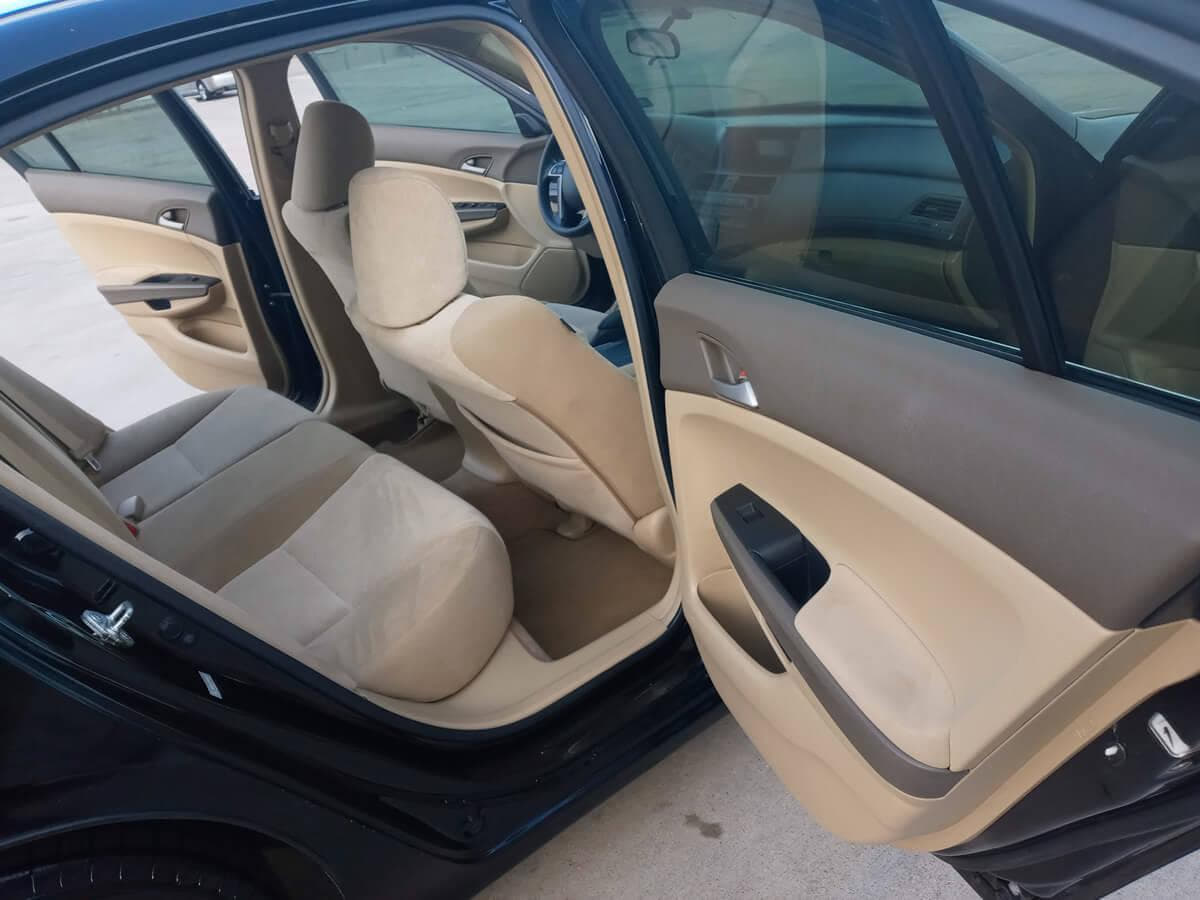 2009 Honda Accord, Mileage 157k - 10