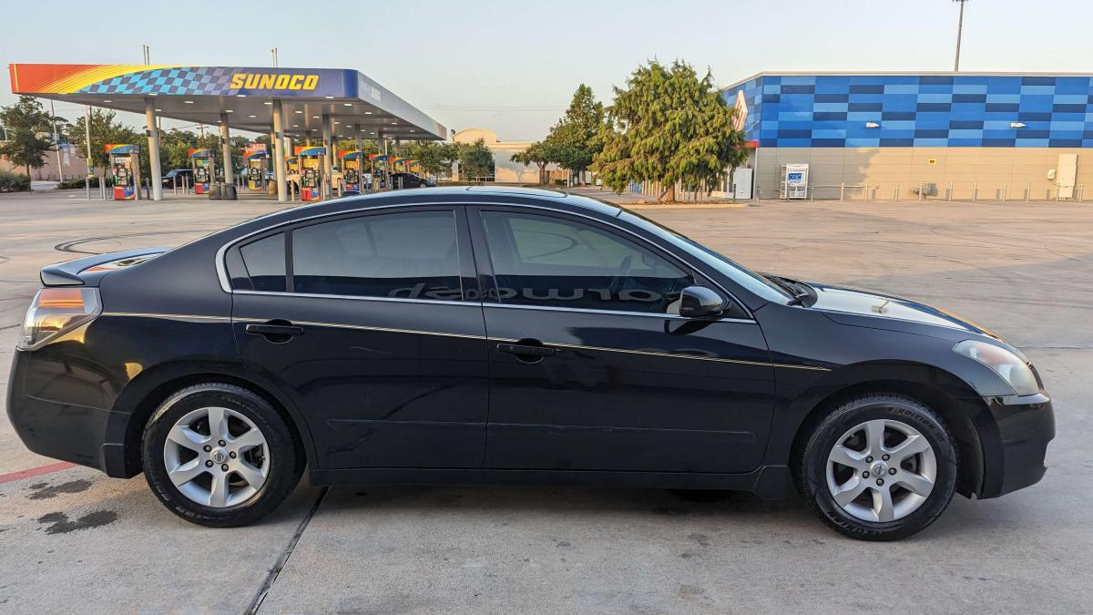 2009 Nissan Altima, Mileage 96k - 3