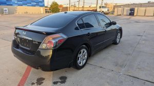2009 Nissan Altima, Mileage 96k - 4