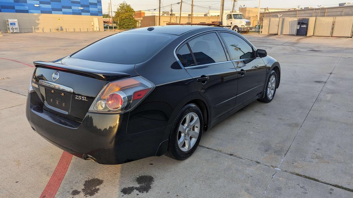 2009 Nissan Altima, Mileage 96k - 4