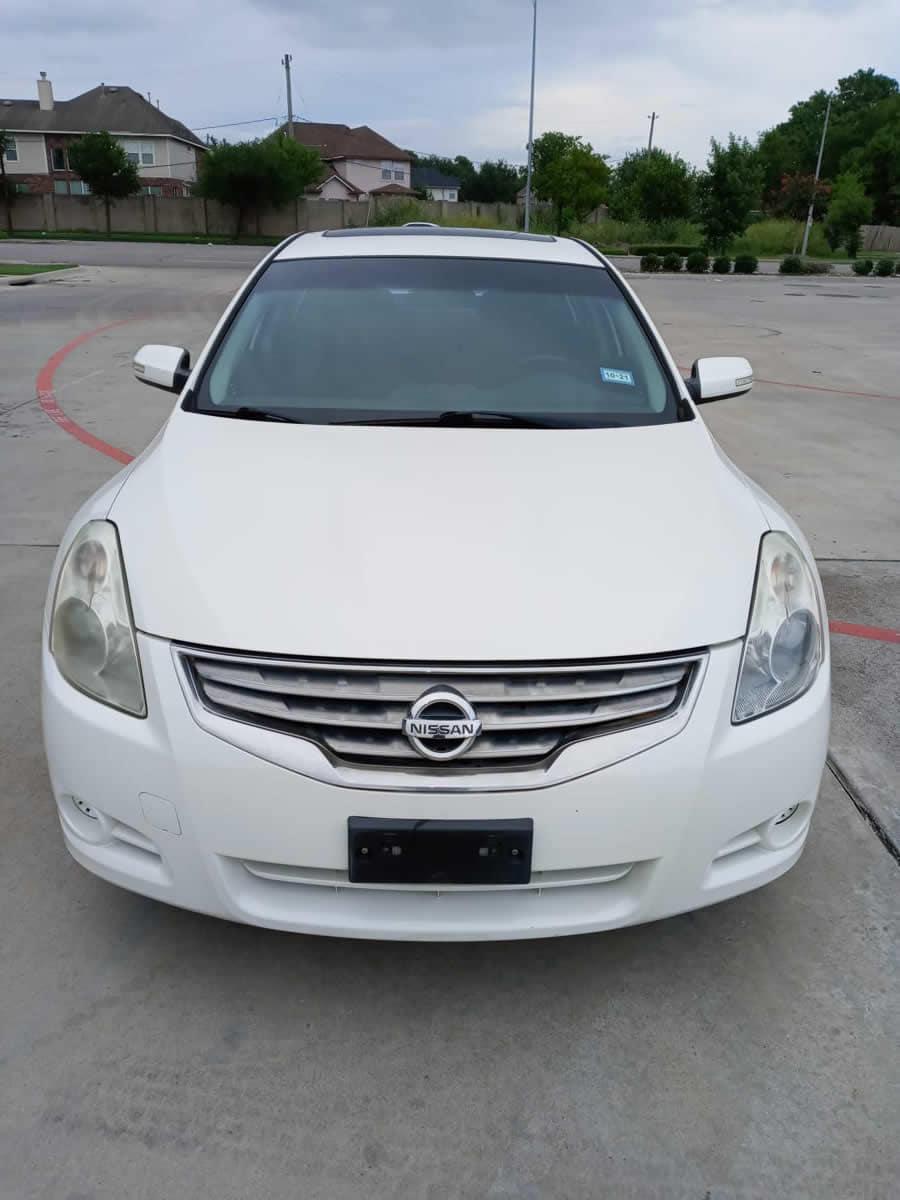 2010 Nissan Altima, Mileage 139k - 1