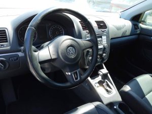 2010 Volkswagen Jetta Mileage 130k - 13
