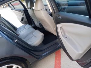 2010 Volkswagen Passat, Mileage 99k - 10