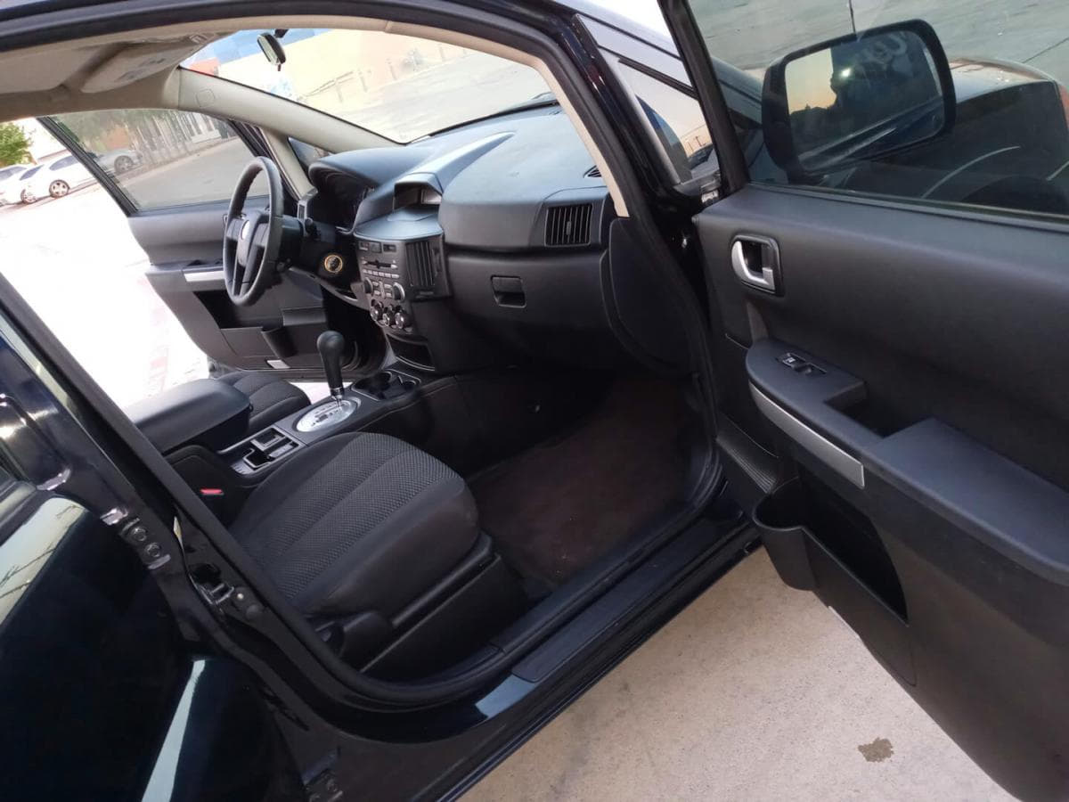 2011 Mitsubishi Endeavor Mileage 89k - 13