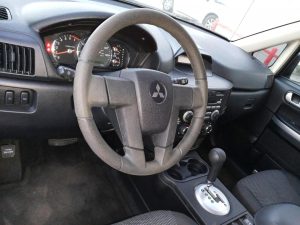 2011 Mitsubishi Endeavor Mileage 89k - 14