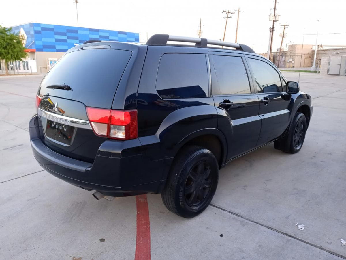 2011 Mitsubishi Endeavor Mileage 89k - 7