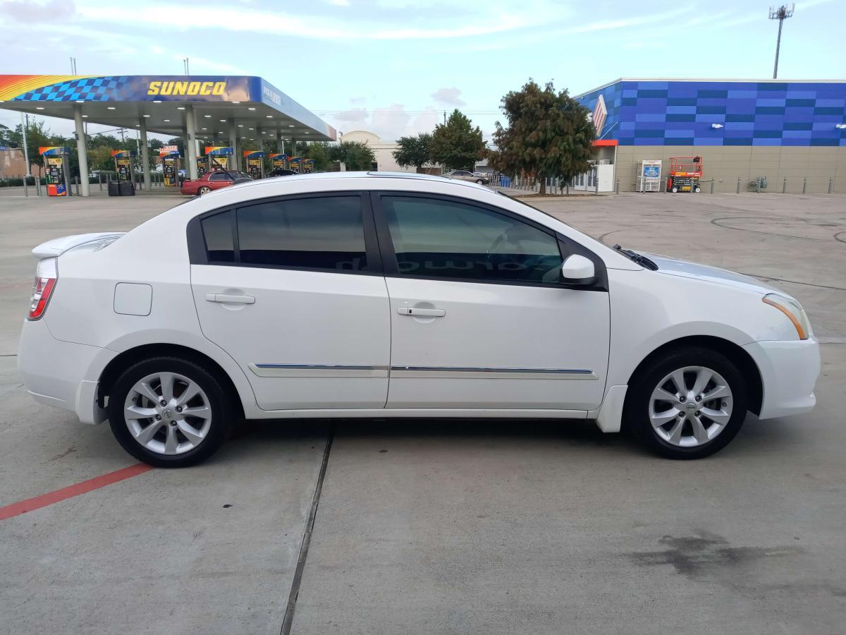2012 Nissan Sentra, Mileage 90k - 4