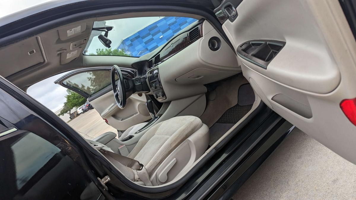 2013 Chevrolet Impala, Mileage 122k - 11