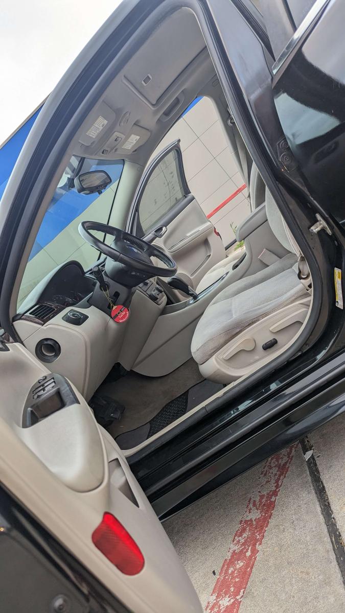 2013 Chevrolet Impala, Mileage 122k - 8