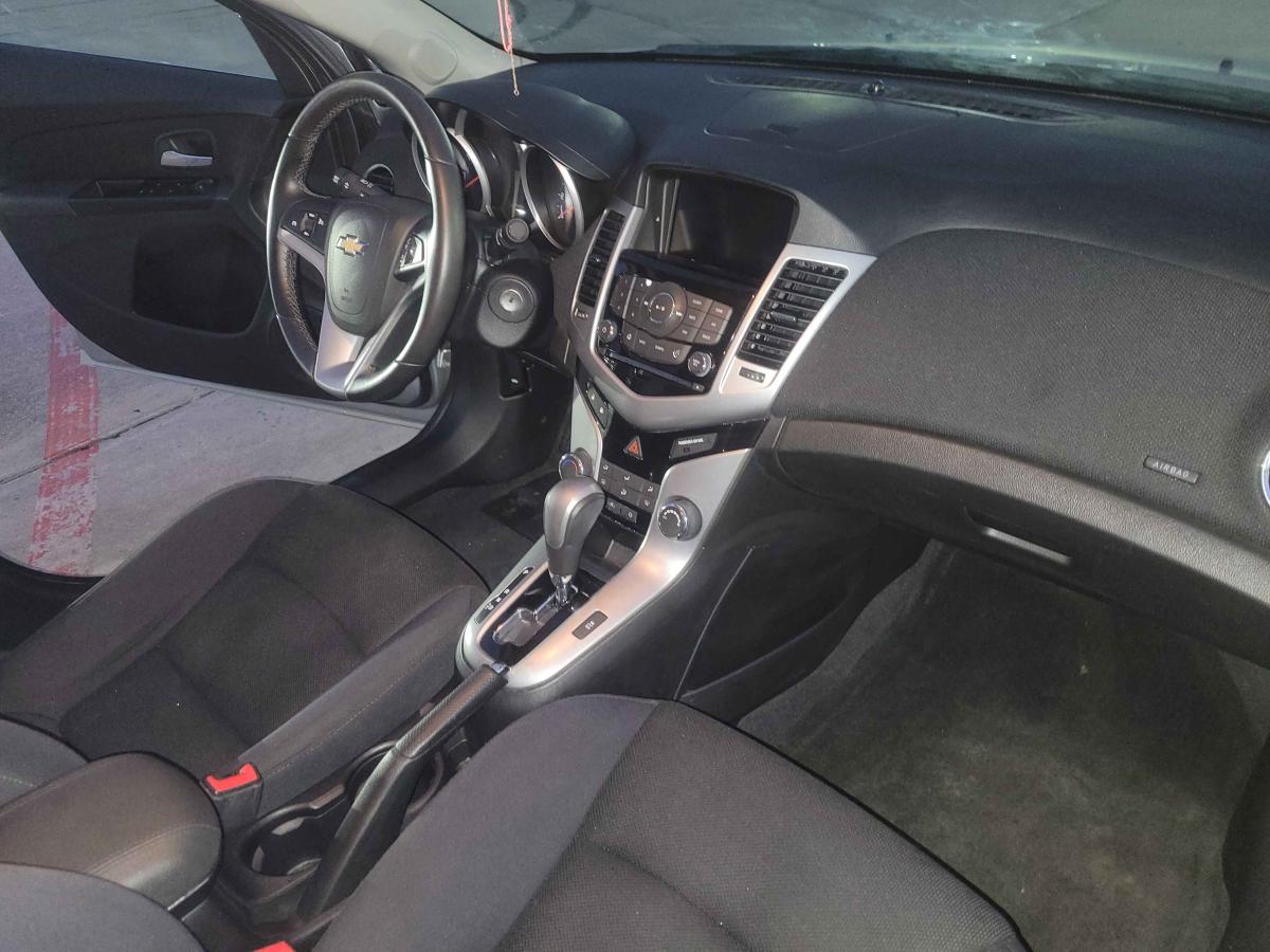 2014 Chevrolet Cruze, Mileage 70k - 13